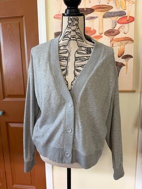 Vuori Light Gray V-Neck Button Cardigan